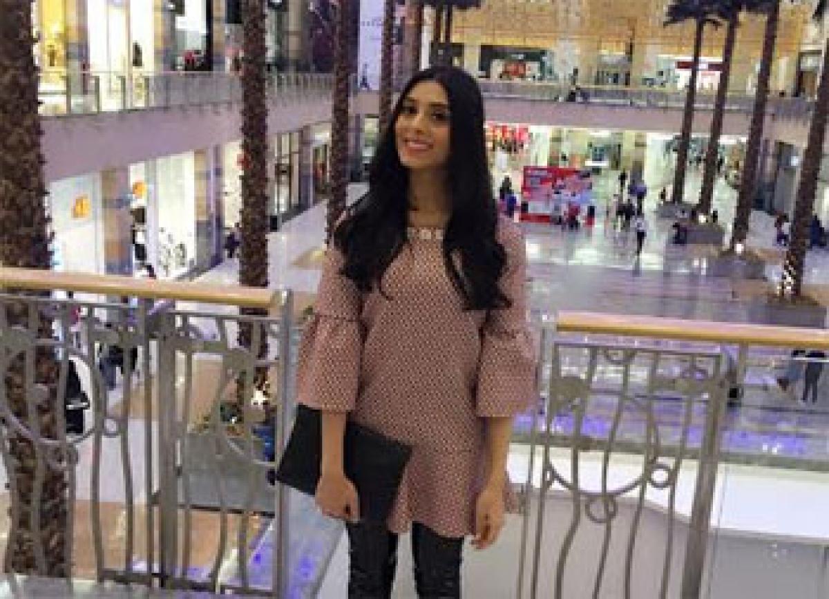 Pernia Qureshi graces the Dubai Shopping Festival!